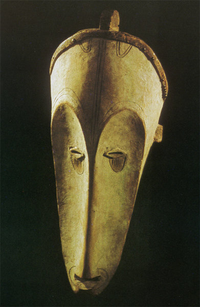 161. Африканская маска Фанг. Музей человека, Париж