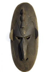 Очень большая маска из Папуа-Новой Гвинеи