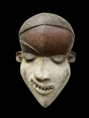 Ритуальная африканская маска Pende (Конго)