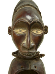 Фетиш статуэтка народности Bakongo с полостью в туловище 