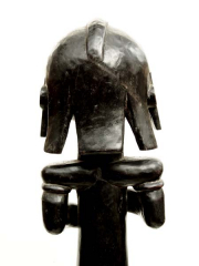 Ритуальная статуэтка хранитель реликвария Fang Bieri