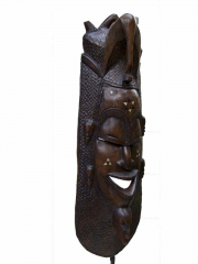 Большая настенная африканская маска из твердой породы дерева