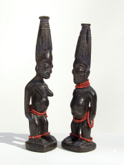 Пара близнецов кукол статуэтки Yoruba Ibeji