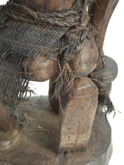 Ритуальная статуэтка народности Yombe. Страна происхождения - Демократическая республика Конго. 