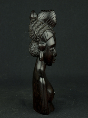 Статуэтка африканской женщины из эбенового дерева "Бамако"