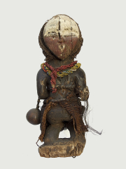 Ритуальная африканская статуэтка фетиш народности Vuvi