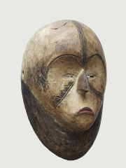 Красивая ритуальная маска народности Fang