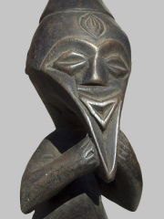 Ритуальная статуэтка Mambila для восстановления справедливости и защиты от темных сил
