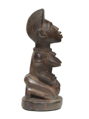 Статуэтка женщины Йомбе на коленях