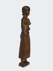Статуэтка африканской женщины из твердой породы дерева «Хозяйка»