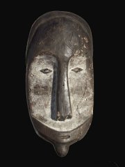 Африканская маска из дерева народности Fang, Габон, высота 50 см