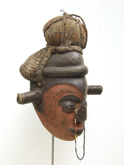 Шлем маска народности Yaka (Демократическая Республика Конго)