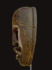 Ритуальная маска народности Igbo (Нигерия)
