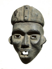 Африканская маска народа Widekum