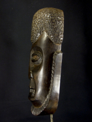 Африканская маска "Вождь" из эбенового дерева