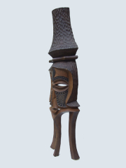 Купить в галерее "Афроарт" настенную африканскую маску из дерева "Триединство" 