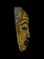 Купить африканскую церемониальную маску с бисером народности Bamun