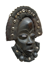 Африканская маска Dan Deangle с раковинами каури и бисером