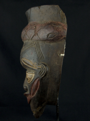 Ритуальная маска народности Yoruba, используемая в культе Gelede