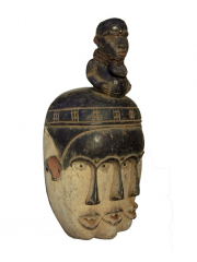 Африканская маска фетиш народности Bakongo (Конго) с тремя лицами