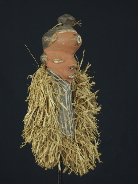 Ритуальная африканская маска народности Pende Mbuya