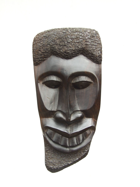 Настенная африканская маска «Внутренний голос» их эбенового дерева