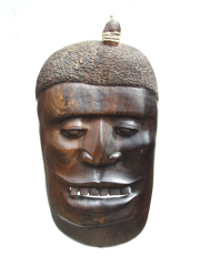 Настенная маска из эбенового дерева «Бермен»