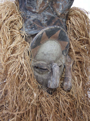 Прекрасный шлем маска народности Yaka, используемый в ритуале инициации юношей