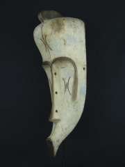 Африканская маска Fang Ngil из дерева