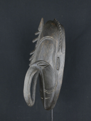 Настенная маска из дерева Pora Pora из Новой Гвинеи