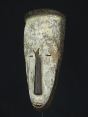 Ритуальная африканская маска из дерева народности Fang