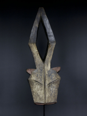 Купить маску антилопы народности Kwele в галерее "Афароарт"