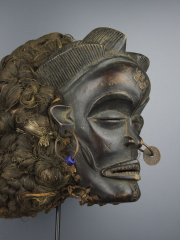 Красивая ритуальная африканская маска Chokwe 