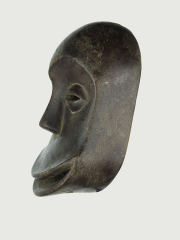 Маска Soko Mutu (лицо обезьяны) народности Hemba
