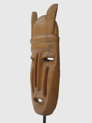 Декоративная настенная маска «Защитник»
