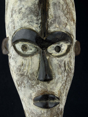 Африканская маска народности Bakongo