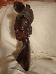 Статуэтка из Африки "Цыганка" из твердой породы дерева